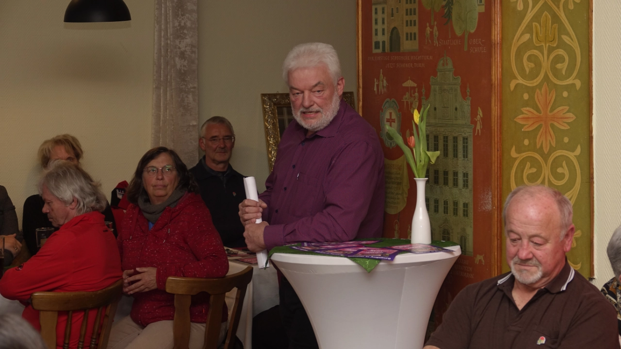 Helmut Dinter an der Maifeier 2022 in Landsberg am Lech