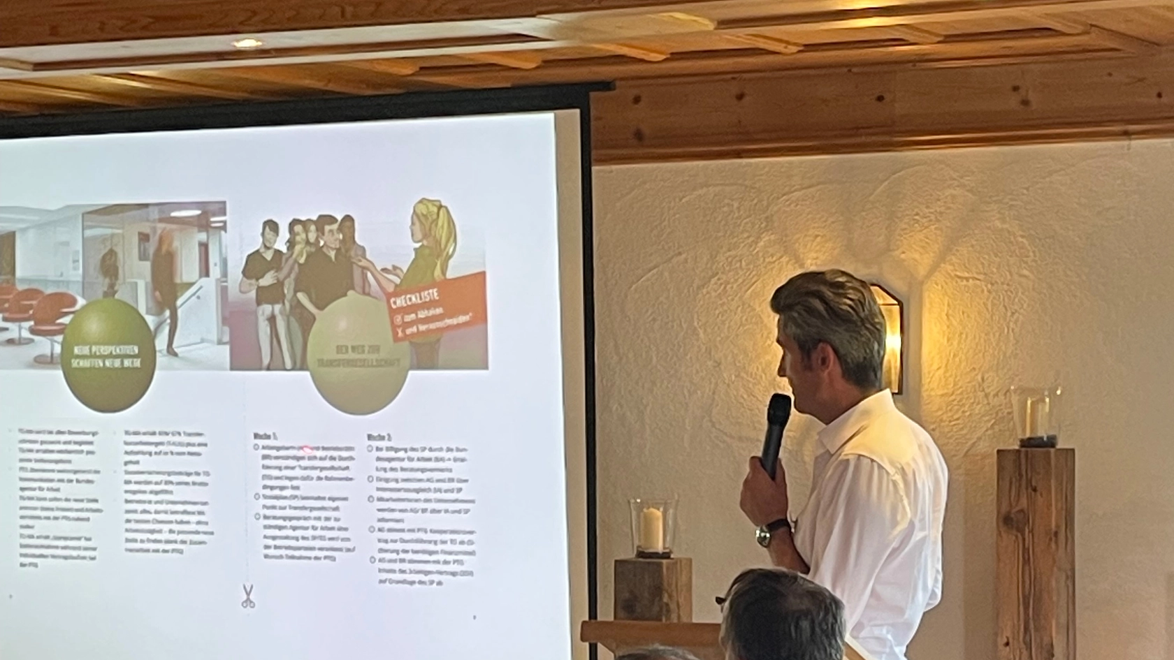 Dirk Wurm von der PTG Augsburg referiert beim BR Empfang 2022 in Paterzell